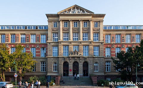 167276727.jpg